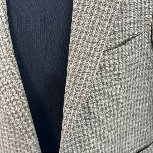 Perry Ellis Tan Checkered Blazer - Picture 2 of 15